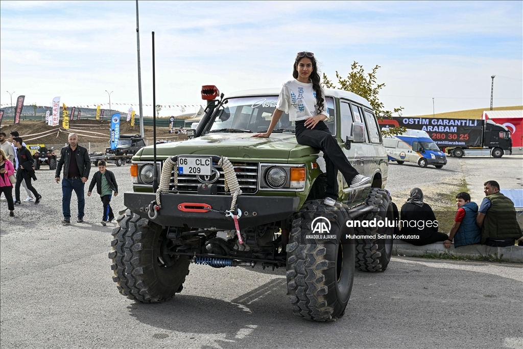'Yer6fest' Drift ve Otomobil Festivali Gölbaşı'nda gerçekleşti