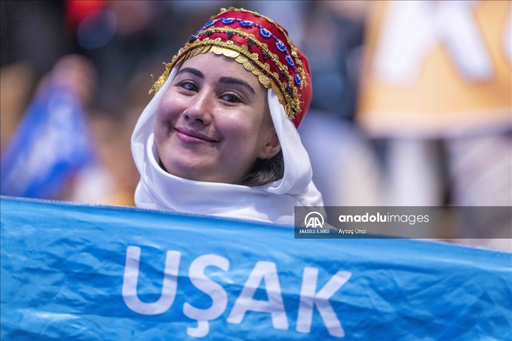 AK Parti 4. Olağanüstü Büyük Kongresi başladı