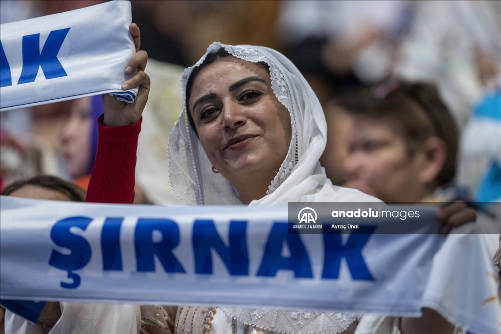 AK Parti 4. Olağanüstü Büyük Kongresi başladı
