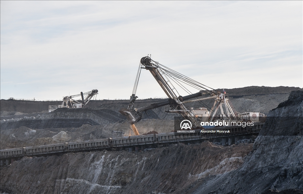 Rusya'da bulunan Borodino açık ocak kömür madeni