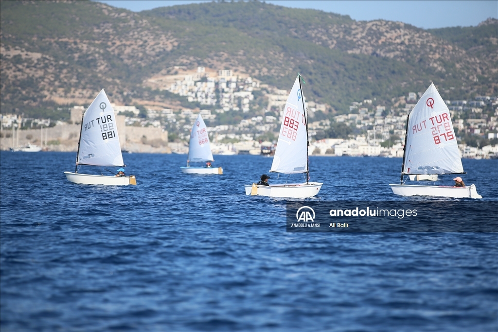 11. Bodrum Uluslararası Optimist Yarışları başladı