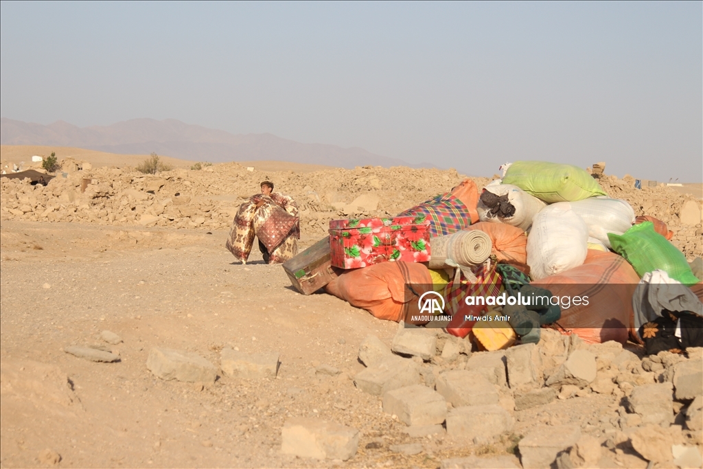 Afganistan'da art arda yeni depremler