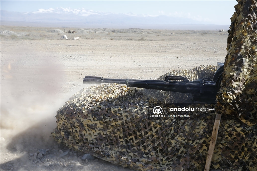 Kırgızistan'da, KGAÖ Barış Gücü Kuvvetlerinin "Sarsılmaz Kardeşlik-2023" tatbikatı