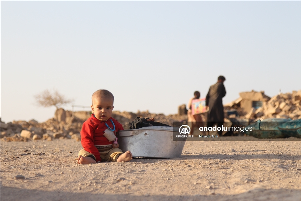 Afganistan'da art arda yeni depremler