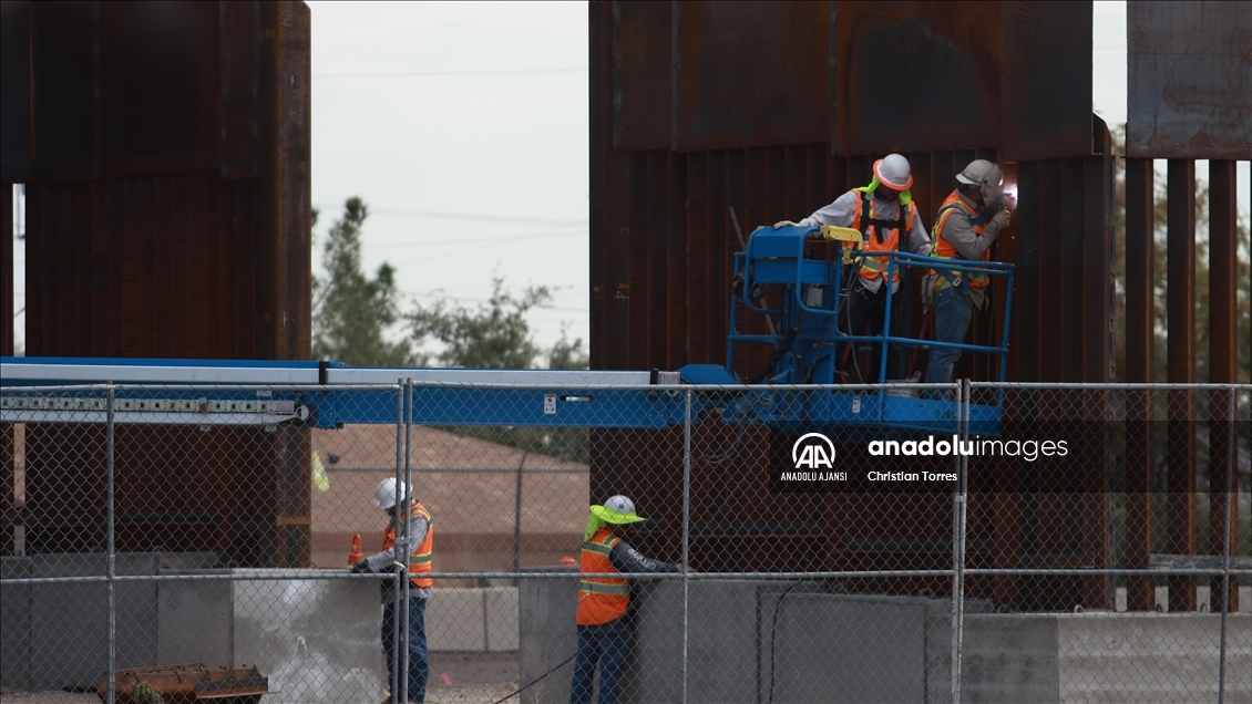 Ciudad Juarez'de sınır duvarı genişletme çalışması başladı
