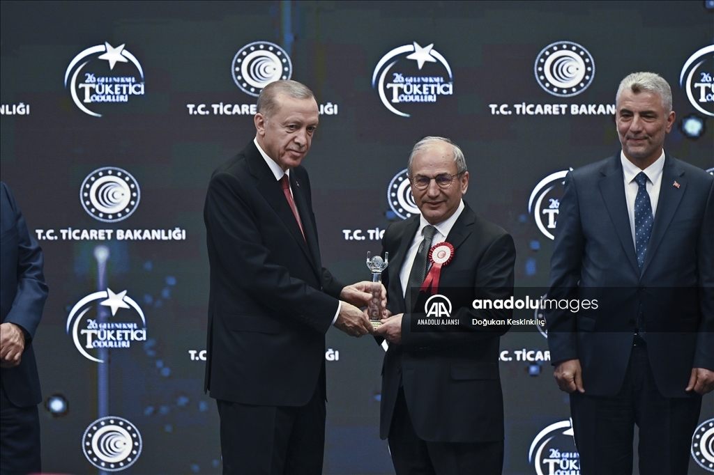 Cumhurbaşkanı Erdoğan, 26. Geleneksel Tüketici Ödülleri Törenine katıldı