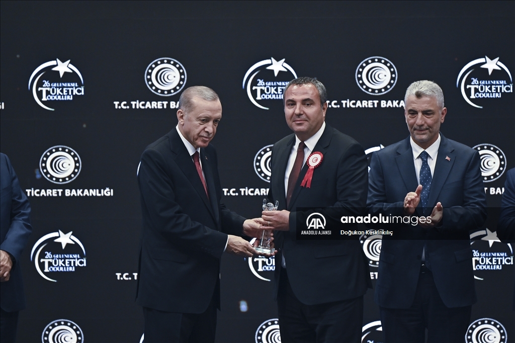 Cumhurbaşkanı Erdoğan, 26. Geleneksel Tüketici Ödülleri Törenine katıldı