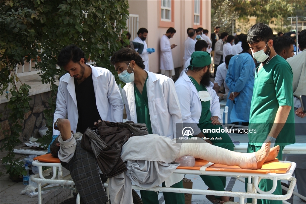 Afganistan'da art arda yeni depremler