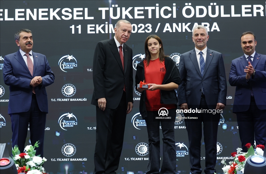 Cumhurbaşkanı Erdoğan, 26. Geleneksel Tüketici Ödülleri Törenine katıldı