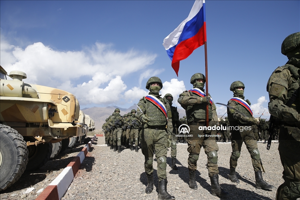 Kırgızistan'da, KGAÖ Barış Gücü Kuvvetlerinin "Sarsılmaz Kardeşlik-2023" tatbikatı