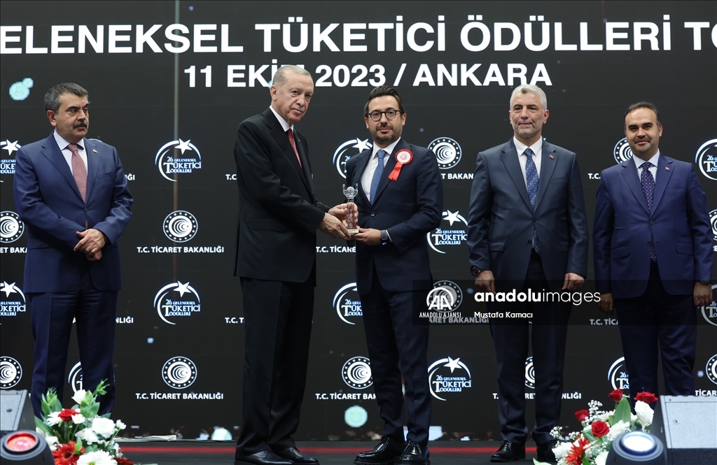 Cumhurbaşkanı Erdoğan, 26. Geleneksel Tüketici Ödülleri Törenine katıldı