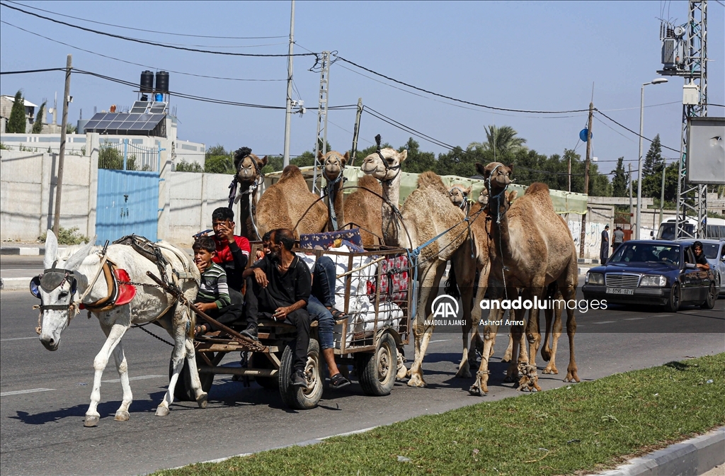 BM: İsrail, Gazze'deki 1,1 milyon sivilin yerlerinden ayrılarak ...