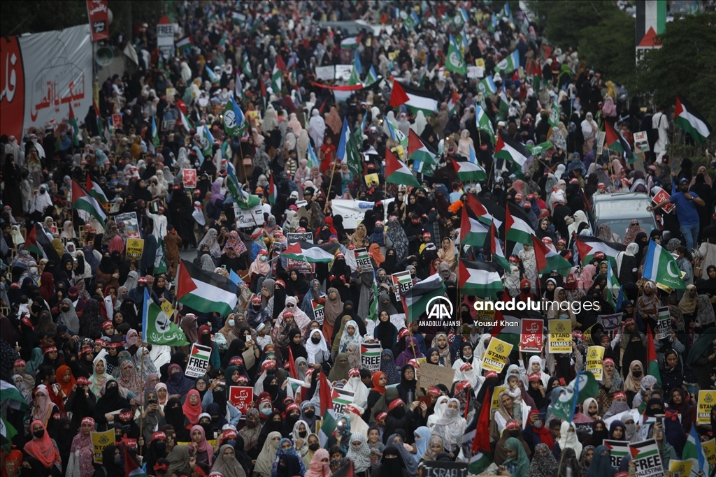 Pakistan'da Filistin'e destek gösterisi düzenlendi