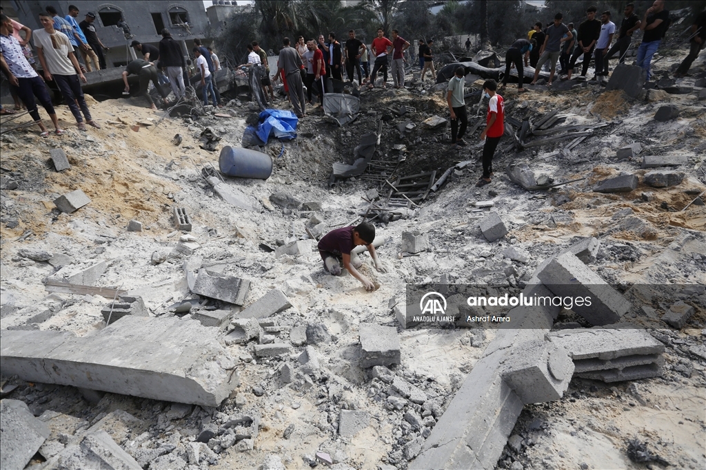 Savaşın 11'inci gününde İsrail'in Gazze'ye saldırıları sürüyor