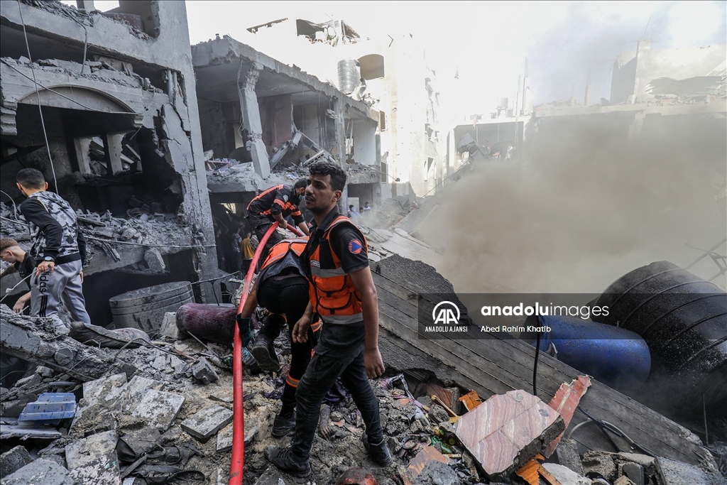Savaşın 11'inci gününde İsrail'in Gazze'ye saldırıları sürüyor