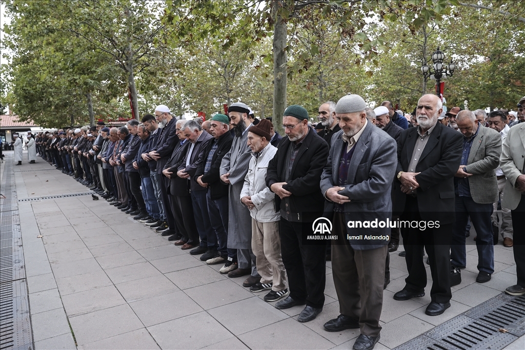 Gazze'de hayatını kaybedenler için Ankara'da gıyabi cenaze namazı kılındı