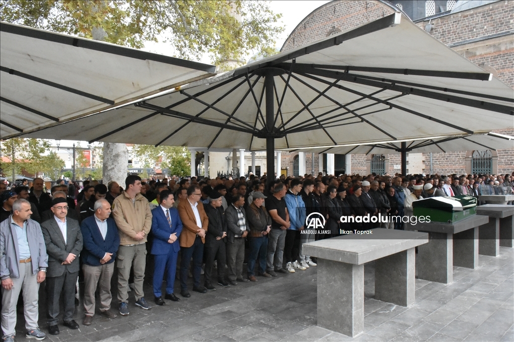 Balıkesir'de Filistin'de hayatını kaybedenler için gıyabi cenaze namazı kılındı