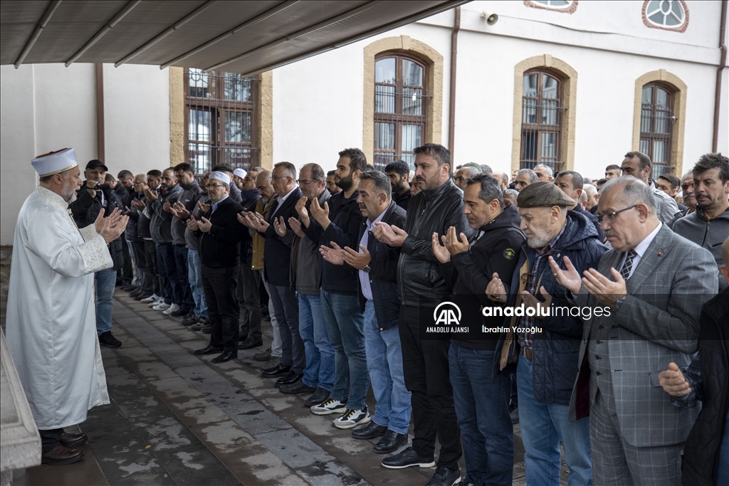 Doğu Marmara ve Batı Karadeniz'de, İsrail'in saldırılarında ölenler için gıyabi cenaze namazı