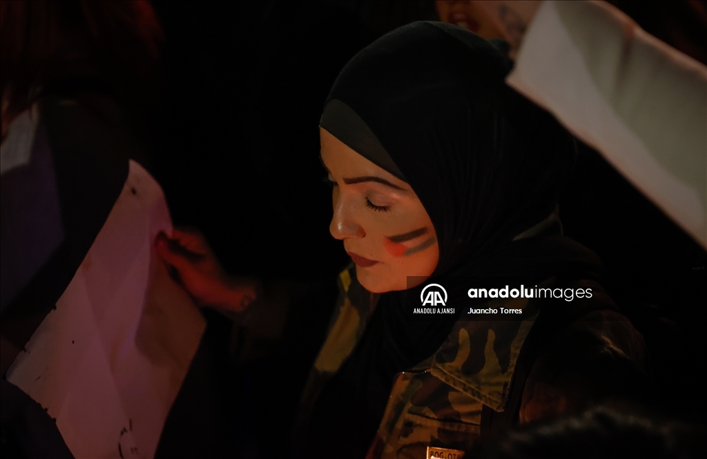 İsrail'in Gazze'deki hastaneye saldırısı Bogota'da protesto edildi 