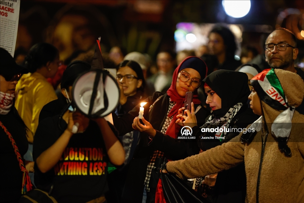 İsrail'in Gazze'deki hastaneye saldırısı Bogota'da protesto edildi 