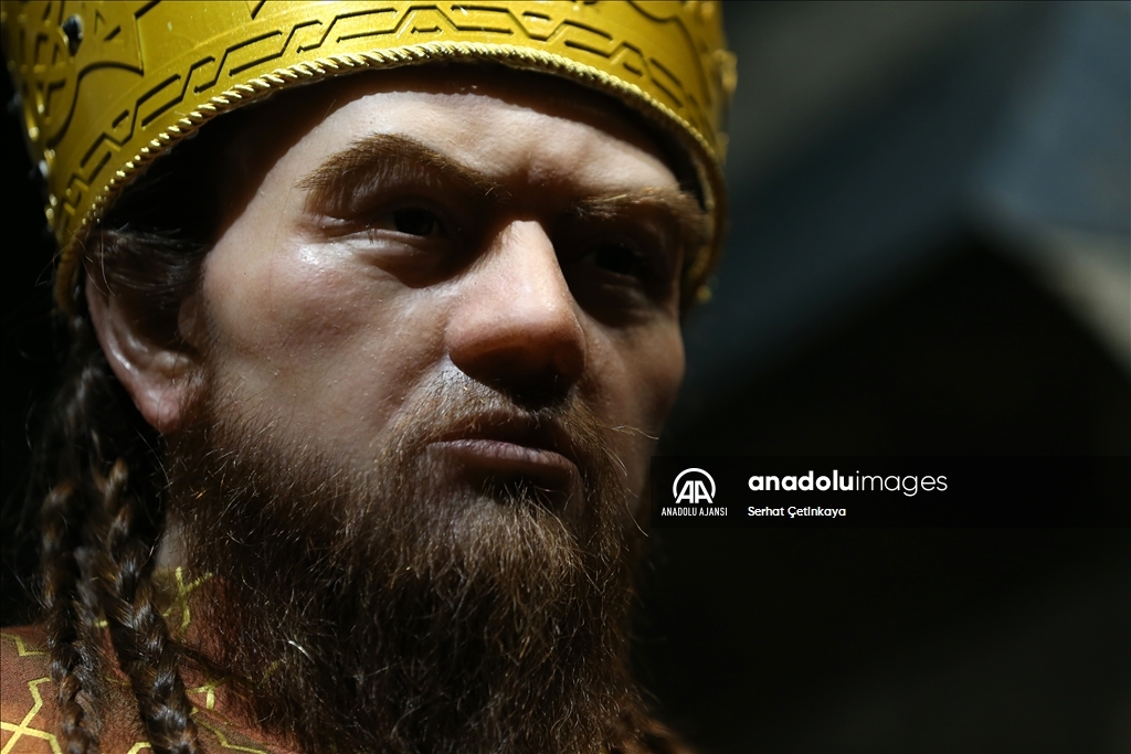Uzmanlar Selçuklu sultanlarının DNA analiziyle heykellerini yaptı