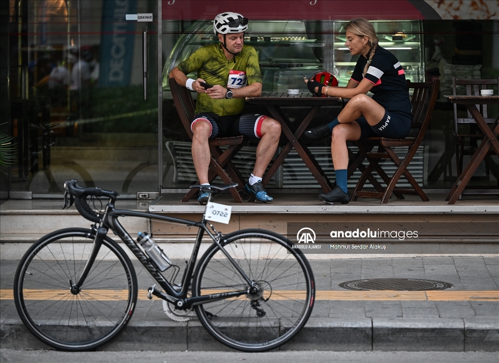 Granfondo İzmir Yol Bisiklet Yarışı başladı