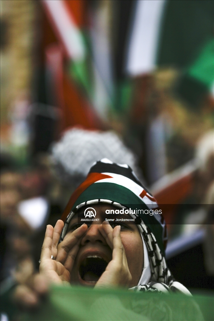 Hiljade ljudi na skupu podrške narodu Palestine u Sarajevu: "Zaustavite genocid u Gazi"
