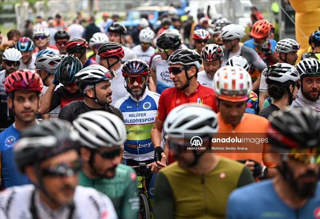 Granfondo İzmir Yol Bisiklet Yarışı başladı