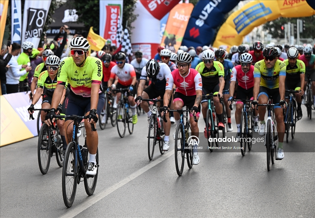 Granfondo İzmir Yol Bisiklet Yarışı başladı