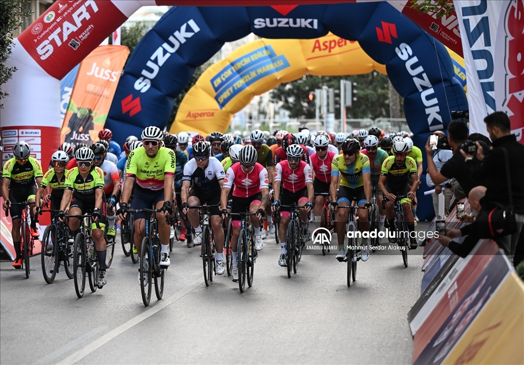 Granfondo İzmir Yol Bisiklet Yarışı başladı