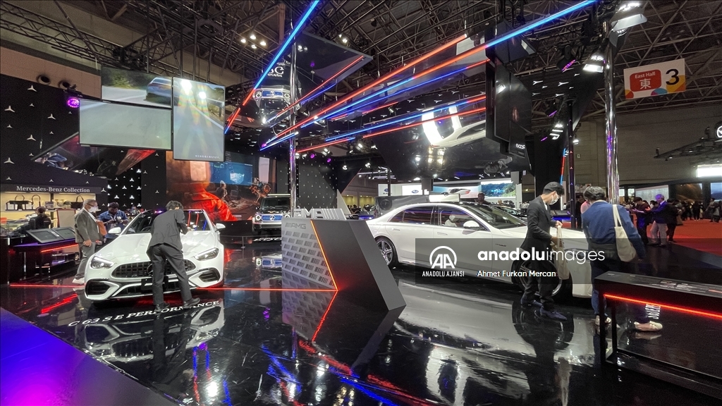 Japonya'da "Mobility Show" yeni nesil elektrikli araçlar, uçan arabalar ve robotlara ev sahipliği yapıyor