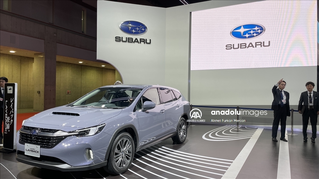 Japonya'da "Mobility Show" yeni nesil elektrikli araçlar, uçan arabalar ve robotlara ev sahipliği yapıyor