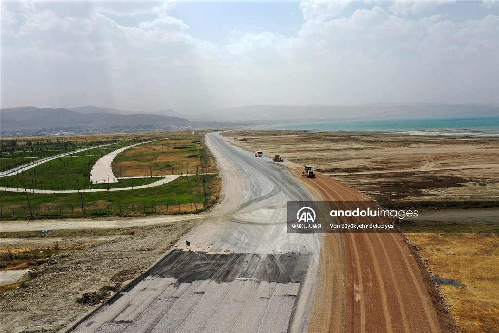 Van Gölü kıyıları, "Sahil Yolu" ve 1100 dönümlük park projesiyle güzelleştiriliyor