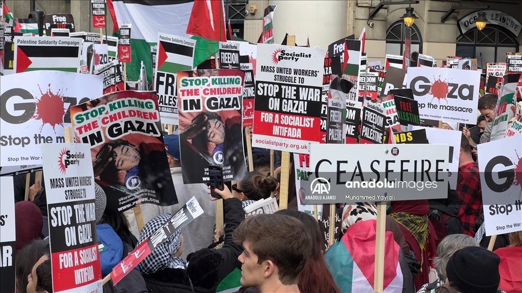 Londra'da Filistin'e destek gösterisi düzenlendi