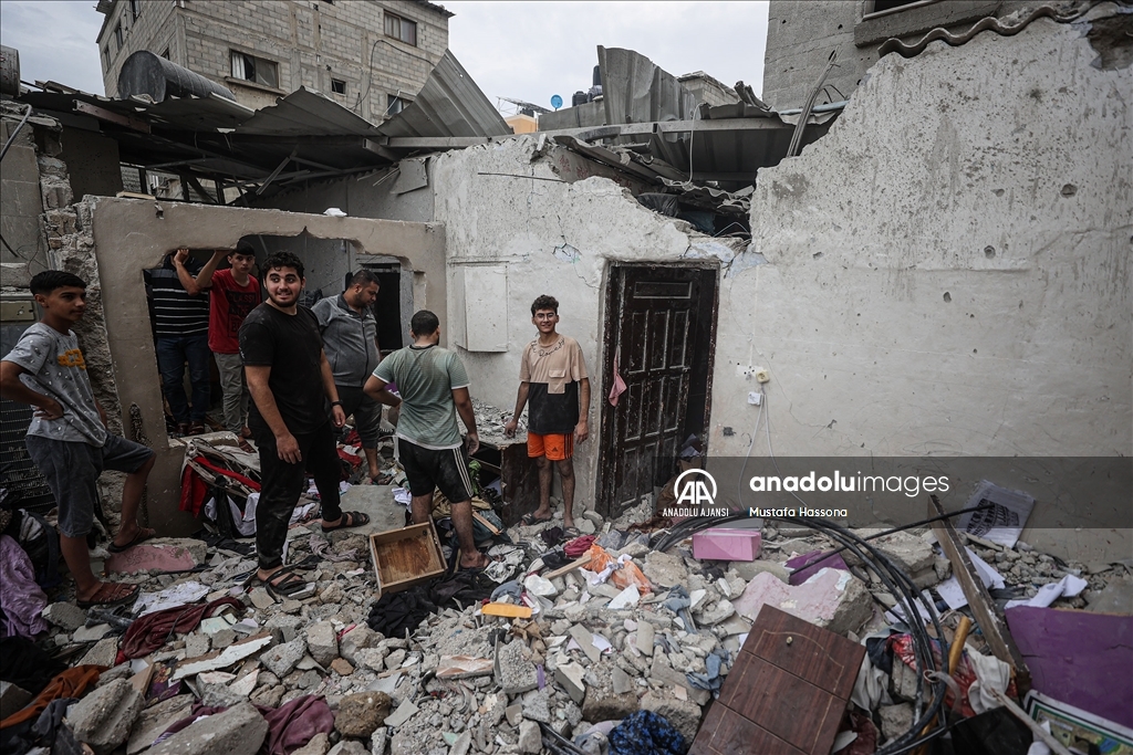 İsrail ordusunun Gazze'ye yönelik yoğun bombardımanı devam ediyor