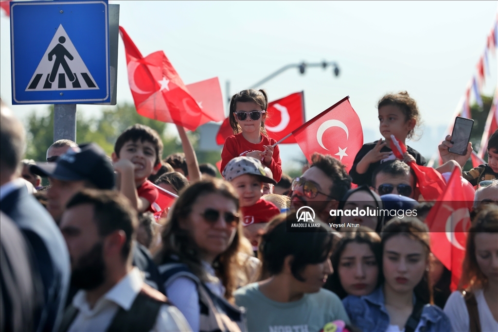 Cumhuriyet'e giden yolda ilk adımın atıldığı Samsun'da 100. yıl coşkusu