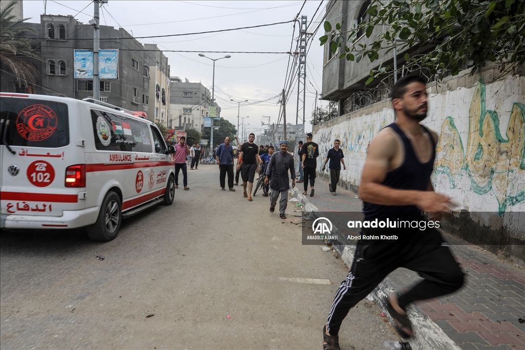 İsrail ordusunun Gazze'ye yönelik yoğun bombardımanı devam ediyor