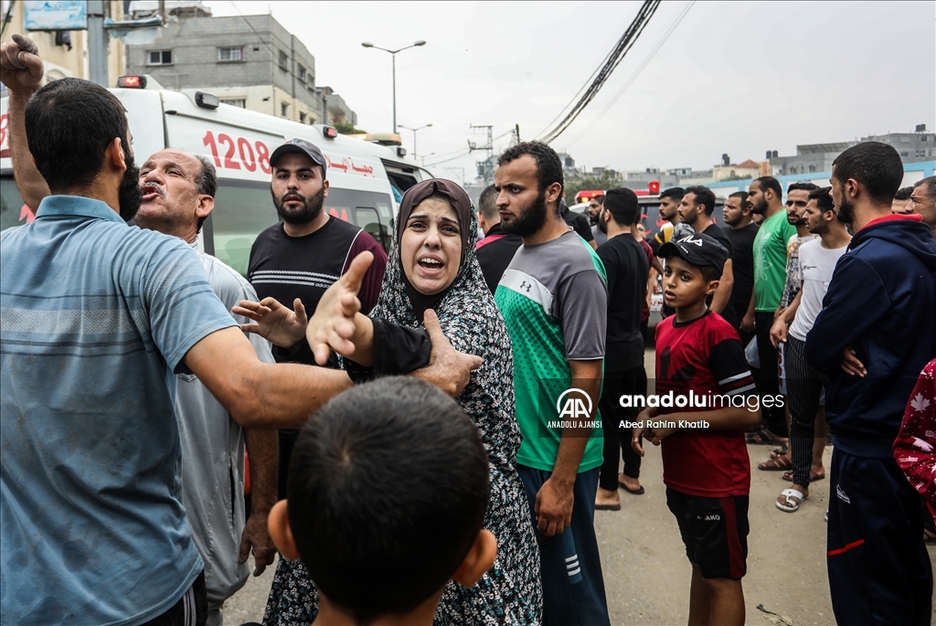 İsrail ordusunun Gazze'ye yönelik yoğun bombardımanı devam ediyor