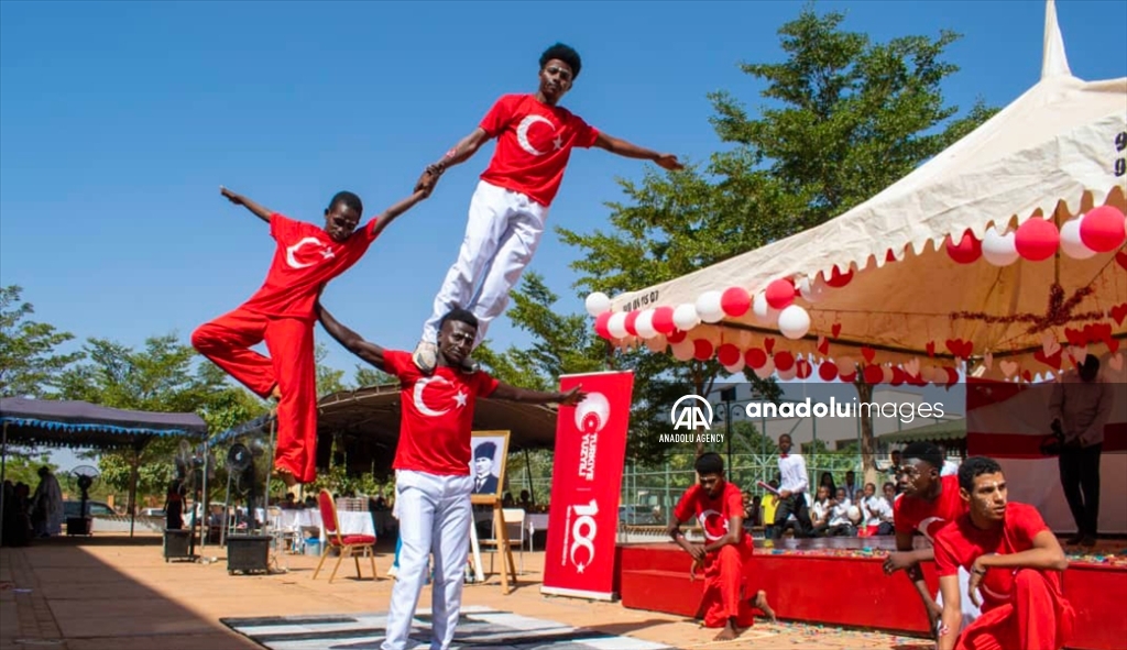 Célébration du Centenaire de la République de Türkiye au Niger