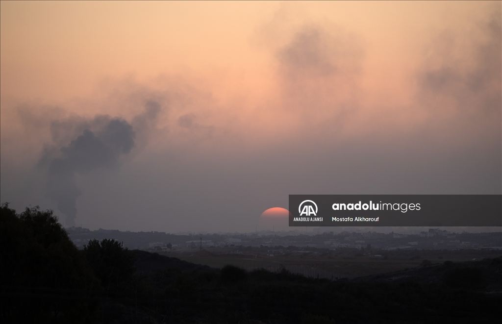 İsrail'in Gazze Şeridi'ne düzenlediği saldırılar 24. gününde devam ediyor