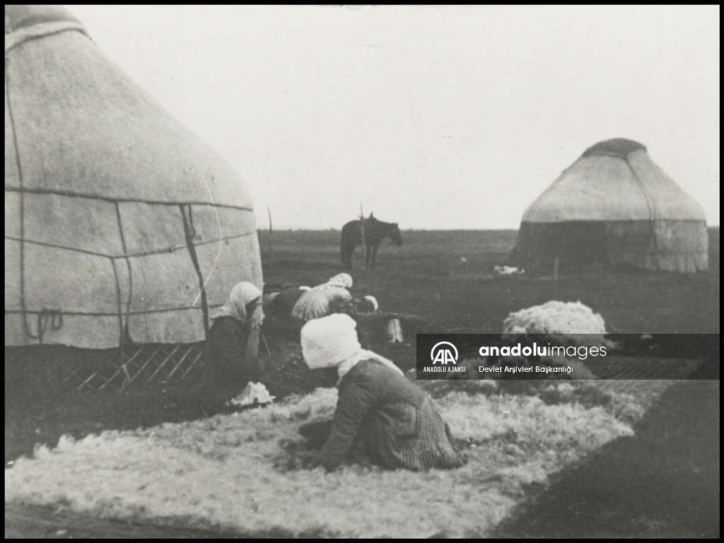 Türk boylarının 111 yıllık fotoğrafları Devlet Arşivleri'nde