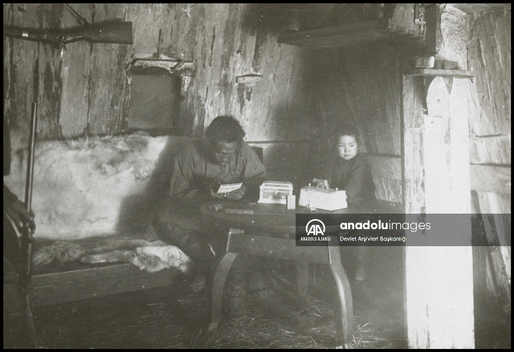 Türk boylarının 111 yıllık fotoğrafları Devlet Arşivleri'nde