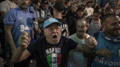 Napoli'de Maradona'nın doğum günü kutlandı