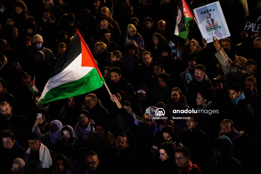 В Париже прошла акция солидарности с Палестиной