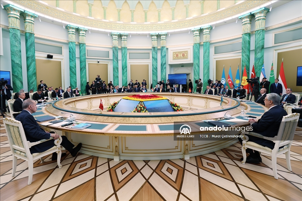 Türk Devletleri Teşkilatı Devlet Başkanları Konseyi 10. Zirvesi başladı