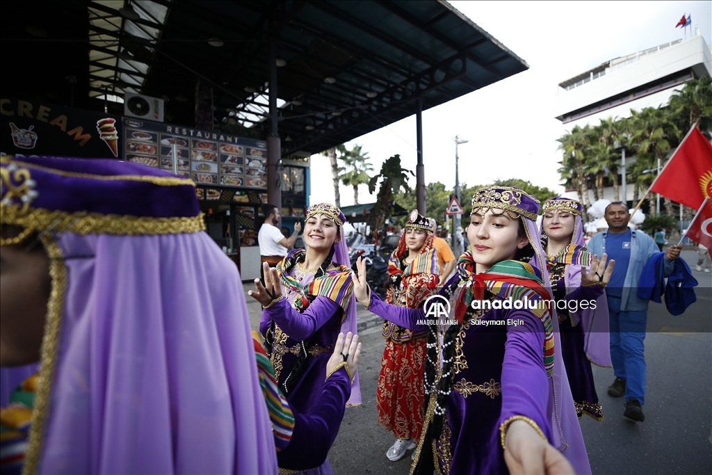 Antalya'da 2. Uluslararası Yörük Türkmen Festivali başladı