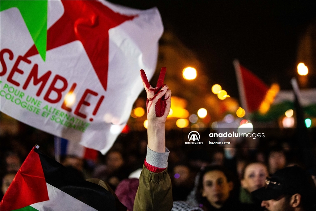 В Париже прошла акция солидарности с Палестиной