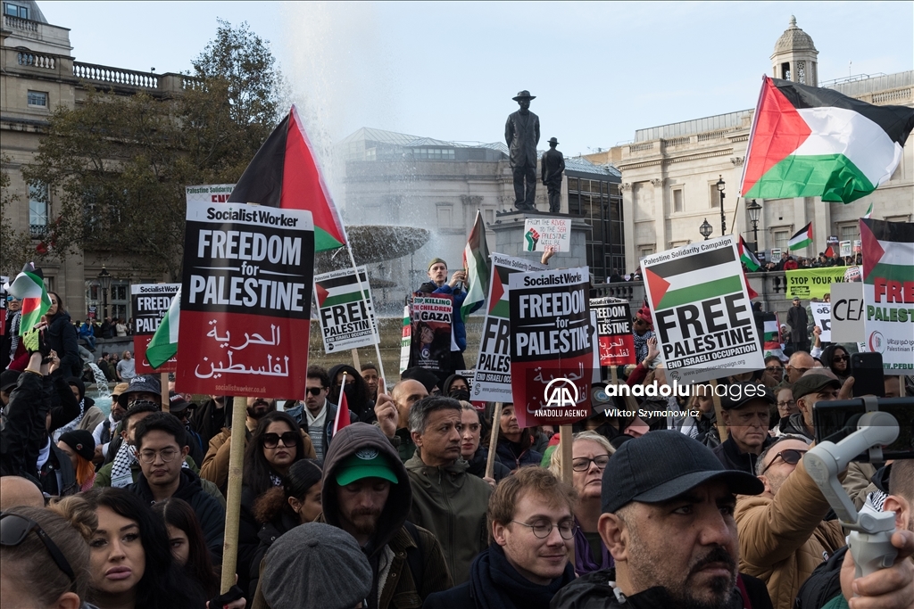 В Лондоне прошла акция в поддержку жителей Палестины