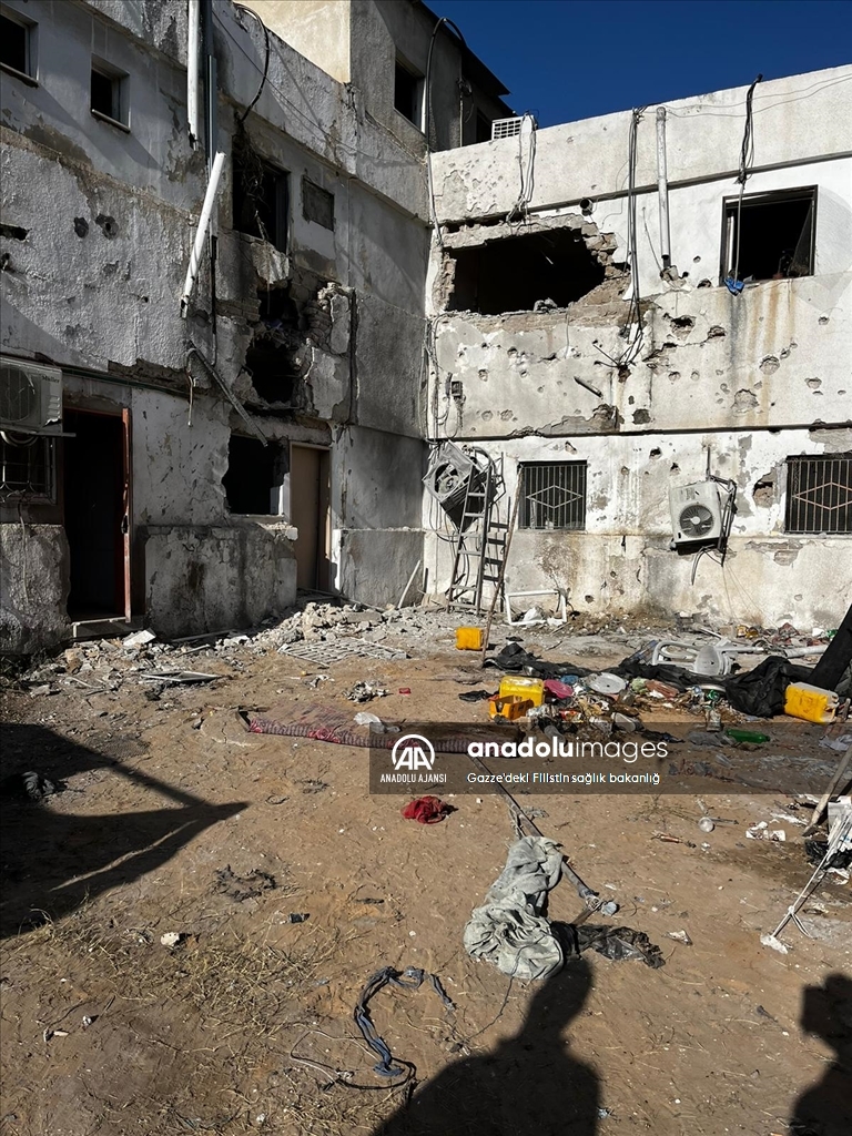 İsrail'in Gazze'ye yönelik bombardımanında iki hastanede büyük yıkım oldu