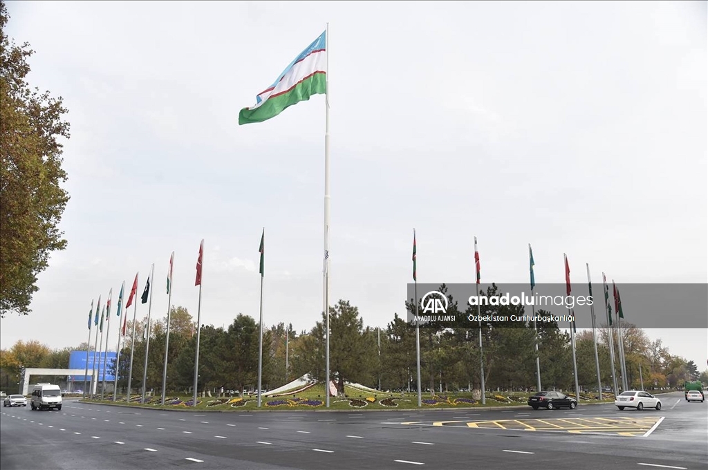 Özbekistan'da yarın Ekonomik İşbirliği Teşkilatı Zirvesi yapılacak